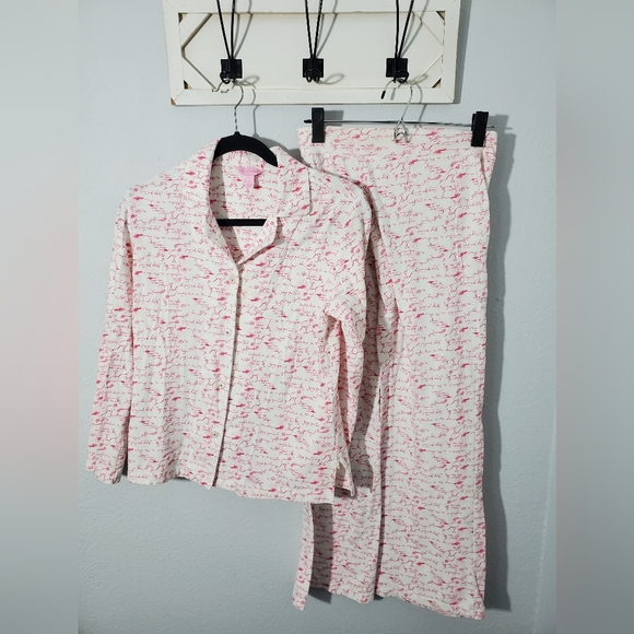 Lilly Pulitzer "A Little Birdie Told Me..." pajama set - Picture 2 of 13
